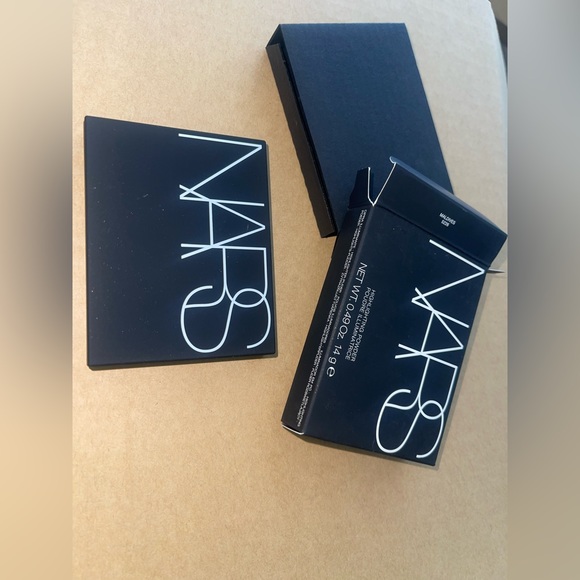 NARS Highlighting powder - choose your shade - Picture 3 of 13